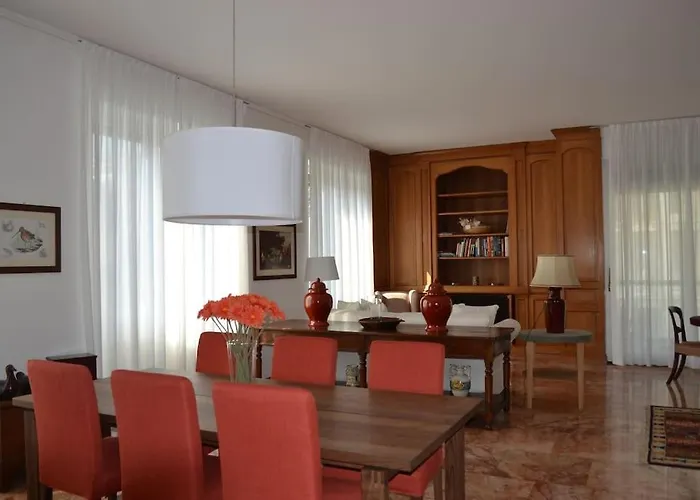 Mascagni Central Apartment 2